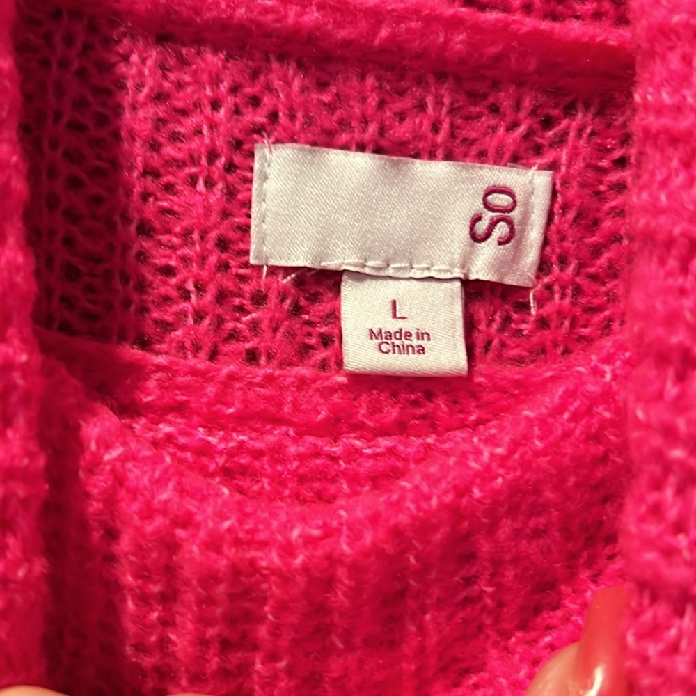SO Sweater - Picture 2 of 4
